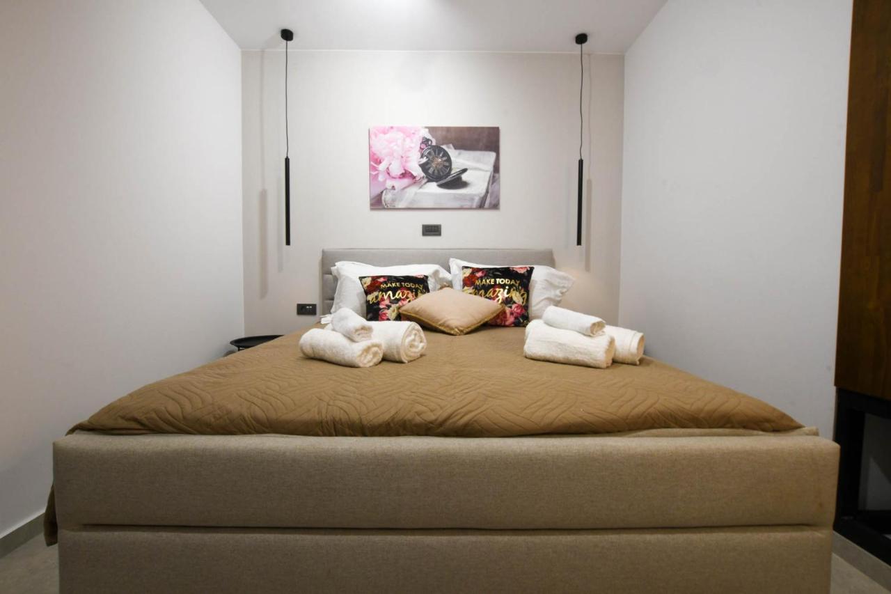 Orion Eco Suites Karteros Eksteriør billede