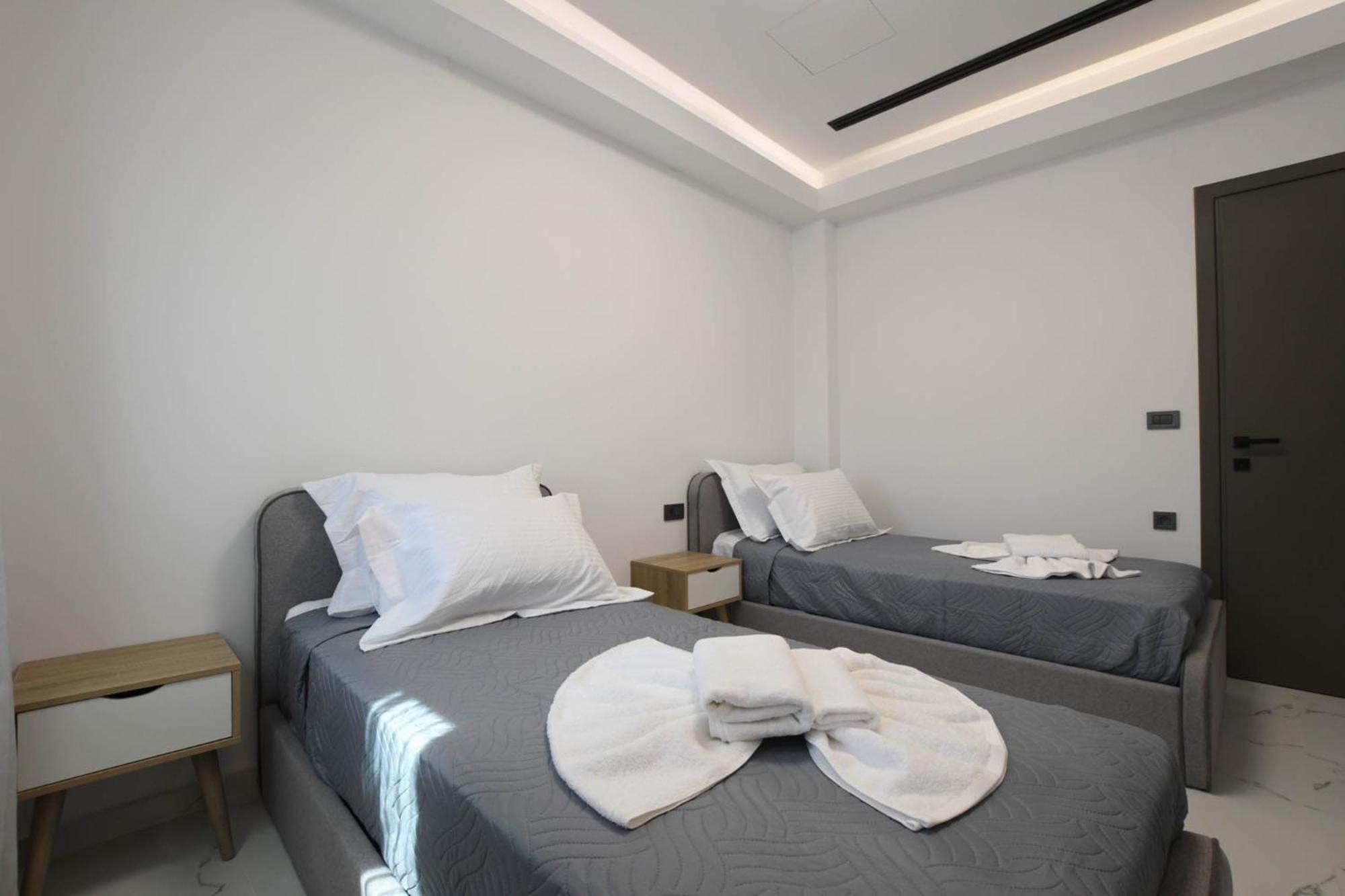 Orion Eco Suites Karteros Værelse billede